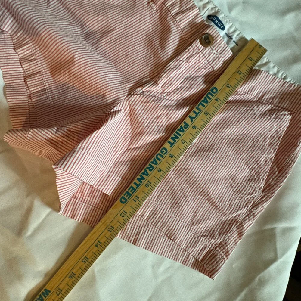 Old Navy Coral Stripe Women’s Casual Shorts - Picture 7 of 10